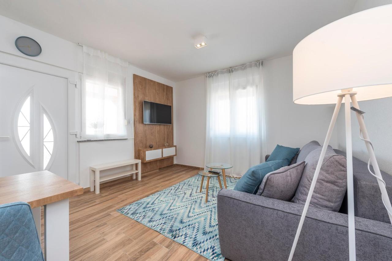 Luxury Apartments - La Vir 5& 6 Екстериор снимка